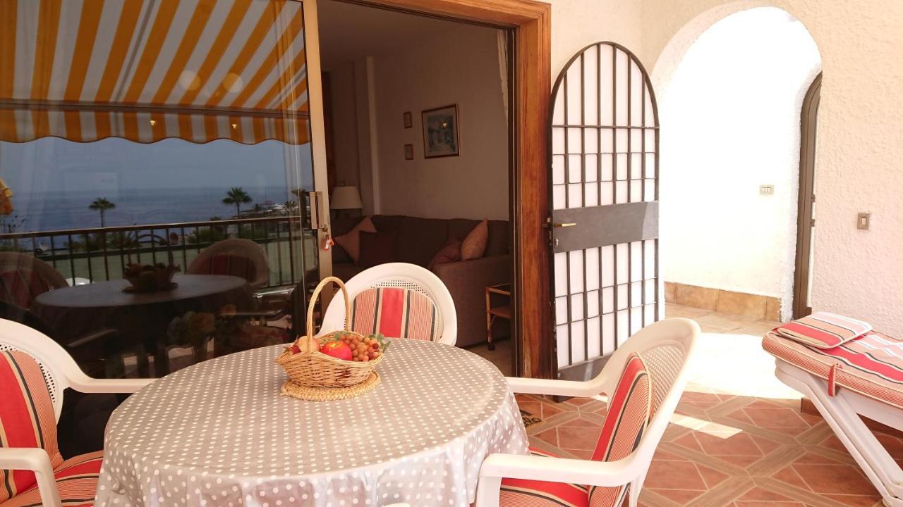 Apartment Mit Sonnenterrasse Und Panorama - Meerblick, 5 Min. Von Hafen + Strand Acantilado de los Gigantes Εξωτερικό φωτογραφία